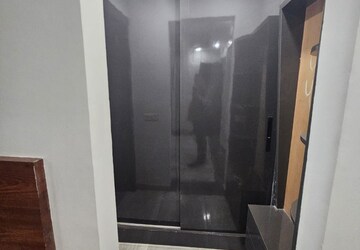 Building Lobby in 2 BHK Builder Floor at Sector 52 – for Rent