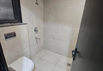 Bathroom in 2 BHK Builder Floor at Sector 52 – for Rent