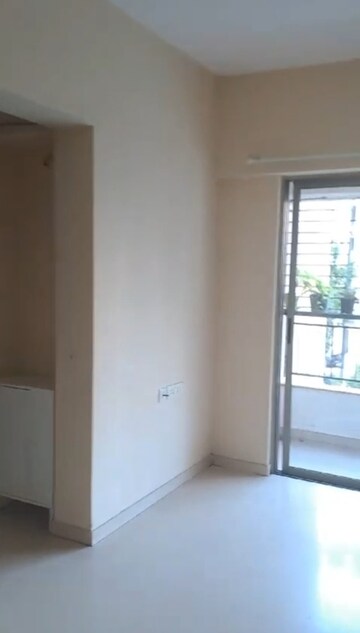 Room in 1 BHK Apartment at Regency Anantam, Dombivli East – for Rent