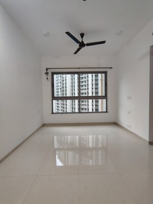 2 BHK Apartment For Sale in Kalpataru Immensa, Kolshet Road