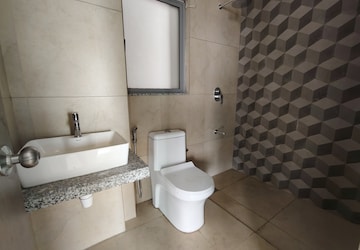 Bathroom in 2 BHK Apartment at Kalpataru Immensa, Kolshet Road – for Sale
