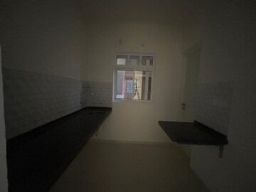 Room in 1 BHK Apartment at Godrej Green Vistas, Mahalunge – for Rent