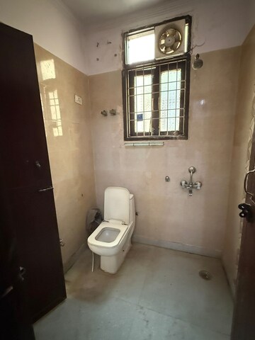 Bathroom in 1 BHK Builder Floor at Saket – for Rent