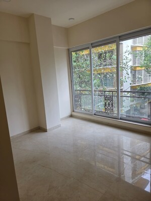 Bedroom in 4 BHK Apartment at Avron V, Chembur – for Rent
