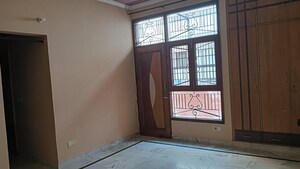 Room in 3 BHK Builder Floor at NTPC Township, Sector 33 – for Rent