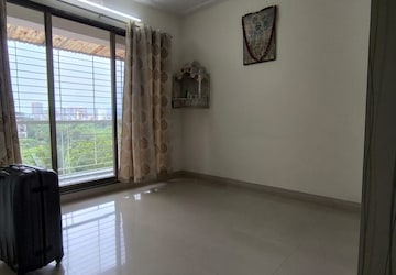Room in 3 BHK Apartment at Reliable Balaji Heights, Nerul – for Sale