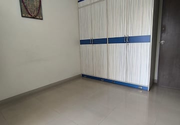 Room in 3 BHK Apartment at Reliable Balaji Heights, Nerul – for Sale