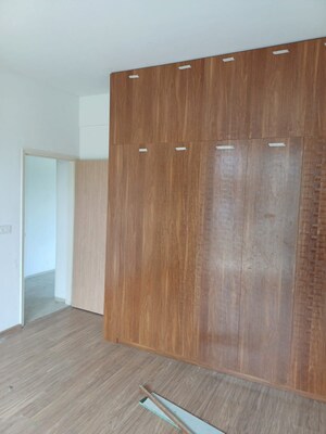 Room in 3 BHK Apartment at Vatika Xpressions, Sector 88b – for Rent