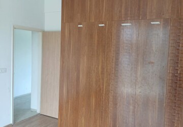 Room in 3 BHK Apartment at Vatika Xpressions, Sector 88b – for Rent