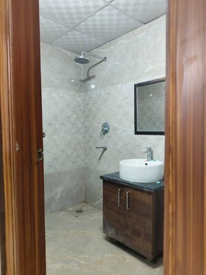 Bathroom in 3 BHK Builder Floor at Anamika Enclave, Sector 14 – for Rent