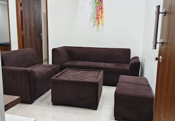 Living Room in 3 BHK Builder Floor at Anamika Enclave, Sector 14 – for Rent