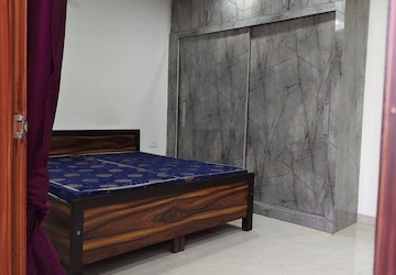 Bedroom in 3 BHK Builder Floor at Anamika Enclave, Sector 14 – for Rent