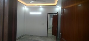 Room in 2 BHK Builder Floor at Khirki Extension – for Rent