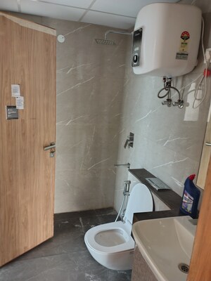 Bathroom in 4 BHK Apartment at M3M Merlin, Sector 67 – for Rent