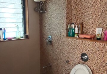 Bathroom in 1 BHK Apartment at Dombivli East – for Rent
