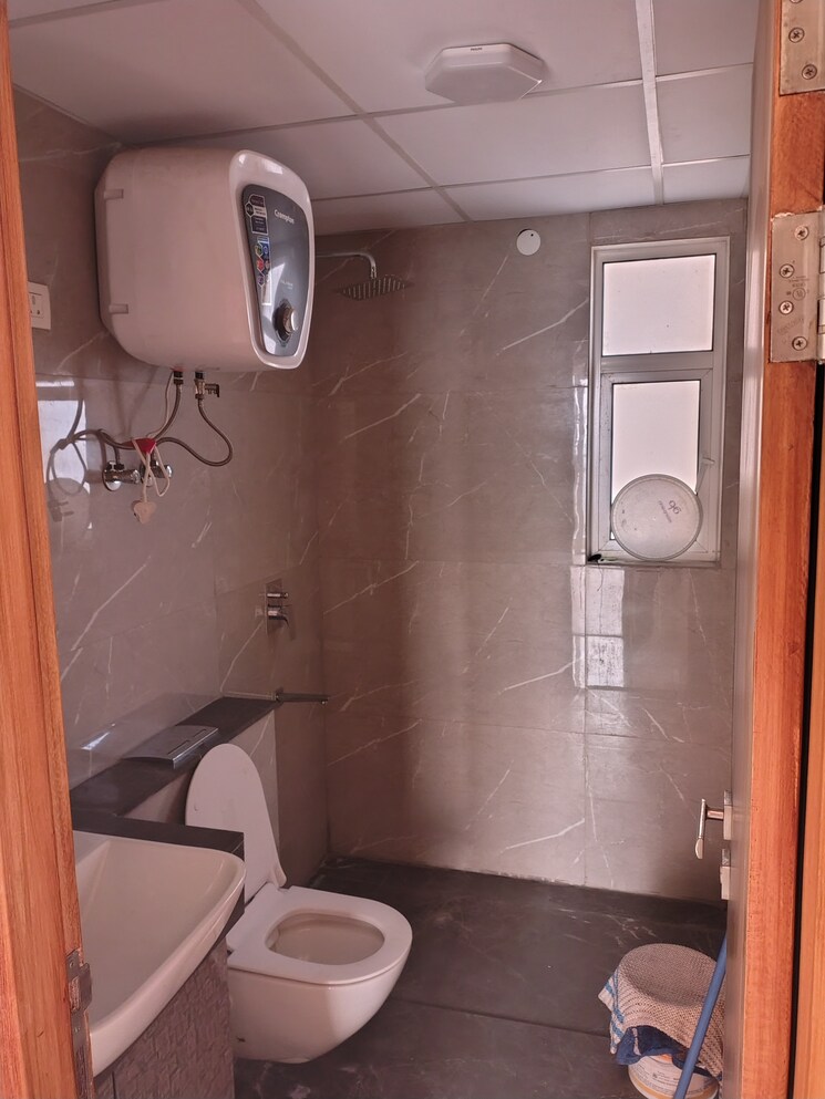 Bathroom, m3m-merlin 4 Bedroom 3122 Sq.Ft. Apartment In Sector 67 Gurgaon 9349004