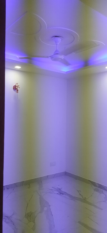 Furnished Amenities in 2 BHK Builder Floor at Panchsheel Vihar – for Rent