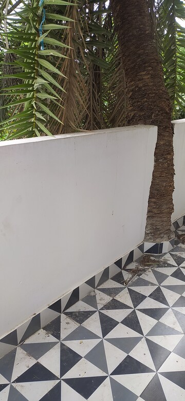 Balcony in 2 BHK Builder Floor at Panchsheel Vihar – for Rent