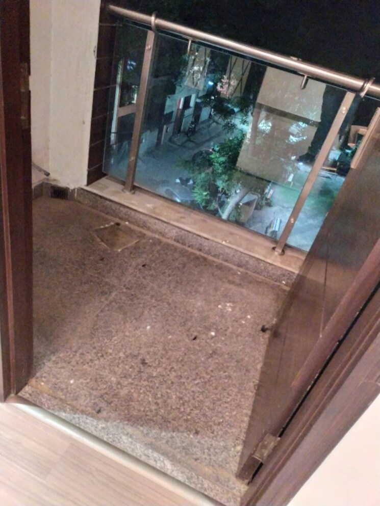 Balcony, kalkaji 2 Bedroom 1000 Sq.Ft. Builder Floor In Kalkaji Delhi 9349060