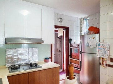 Furnished Amenities in 3 BHK Apartment at Mary Ellen Apartment, Jogeshwari West – for Rent