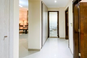 Building Lobby in 3 BHK Apartment at Mary Ellen Apartment, Jogeshwari West – for Rent