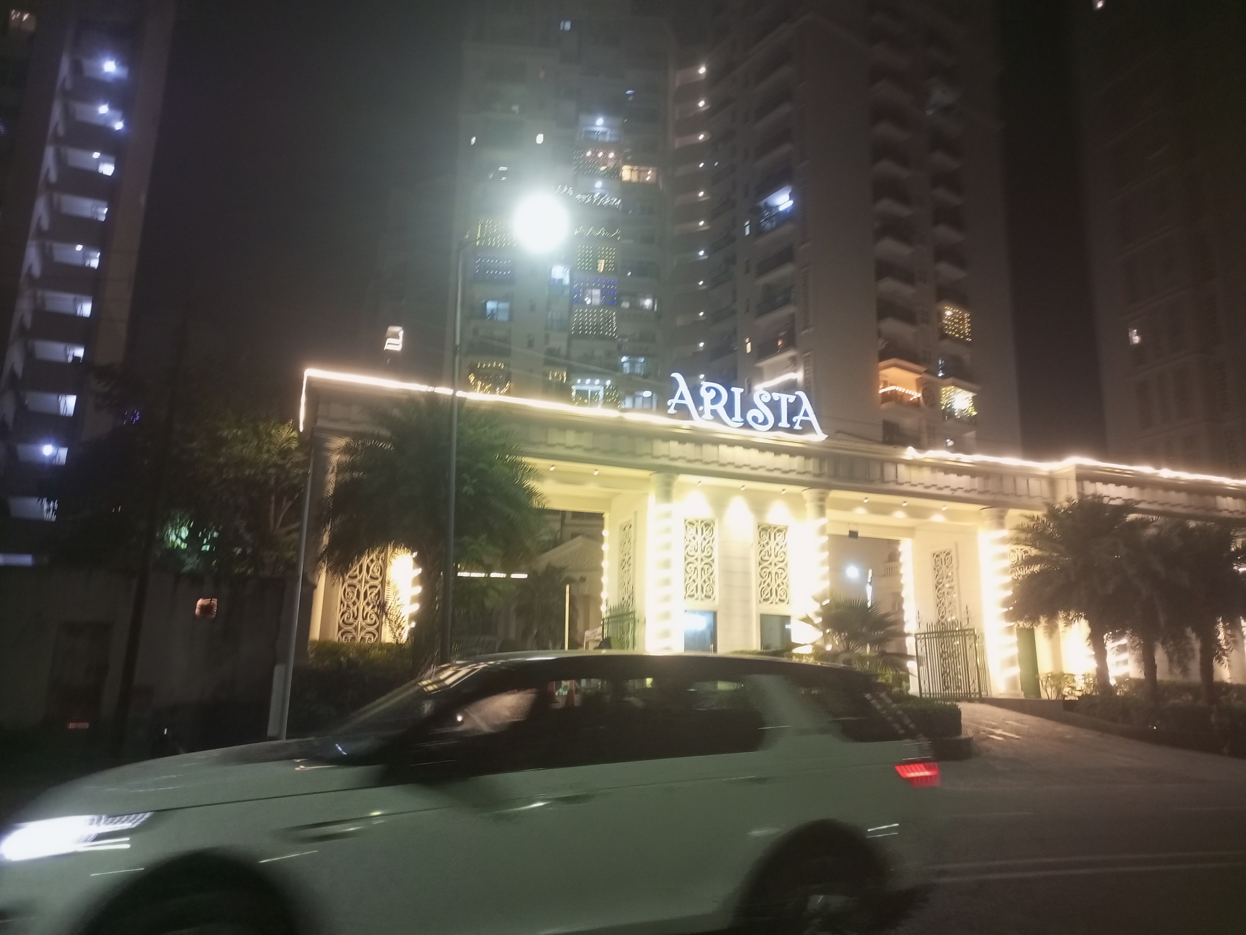 3.5 BHK 2275 Sq.Ft. Apartment in Sunworld Arista