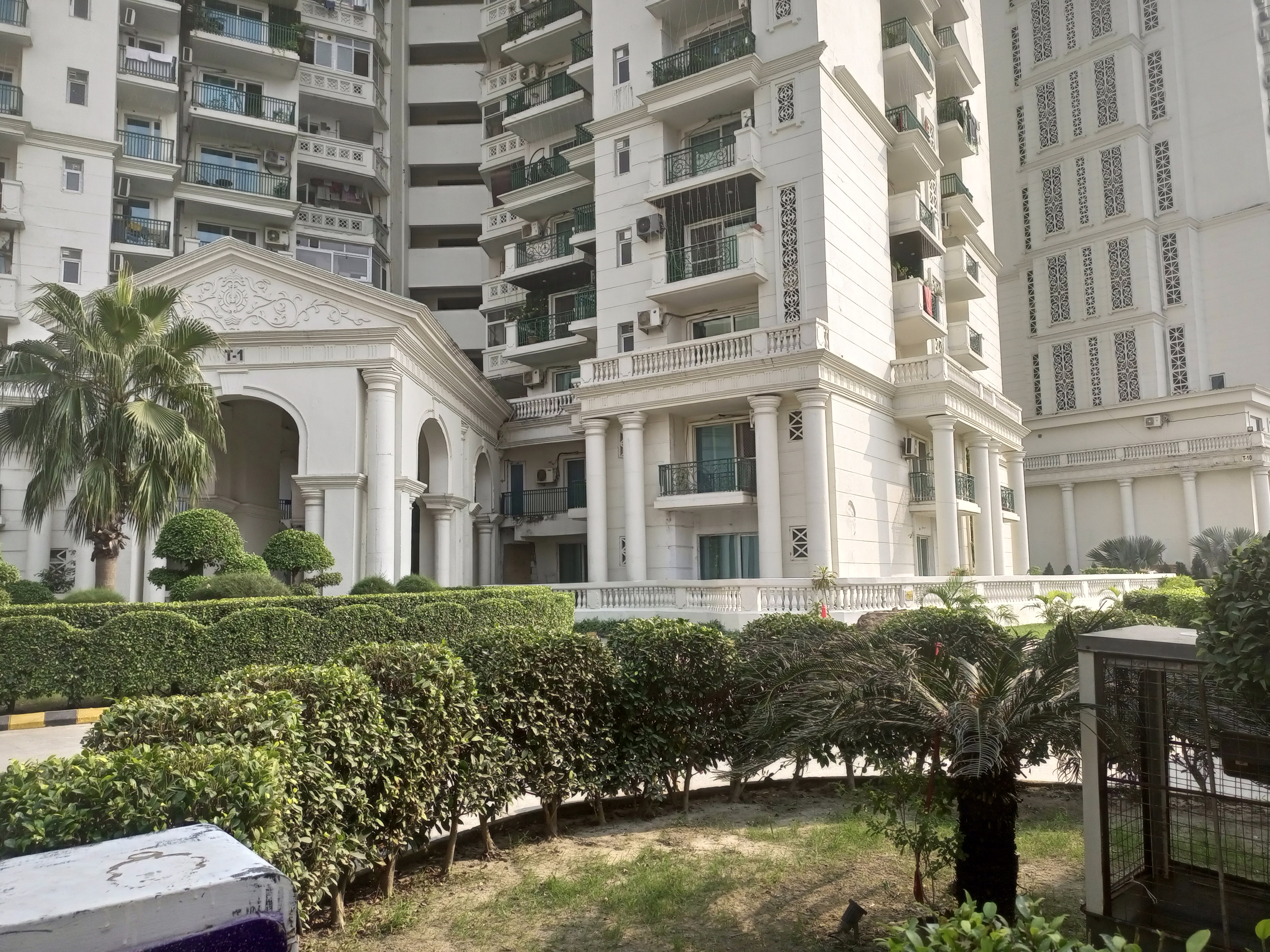 3.5 BHK + Servant Room Apartment For Sale in Sunworld Arista