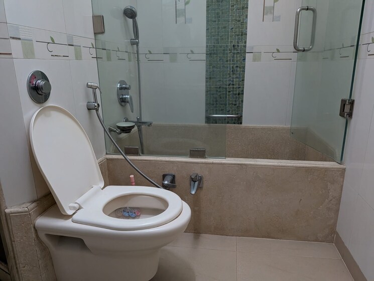 Attached Bathroom, hiranandani-gardens-eternia 2 Bedroom 1050 Sq.Ft. Apartment In Powai Mumbai 9349093
