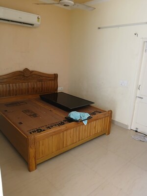 Bedroom in 3 BHK Builder Floor at Sector 15 – for Rent