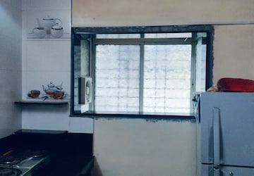 Room in 1 BHK Apartment at Tarangan Apartment, Kothrud – for Rent
