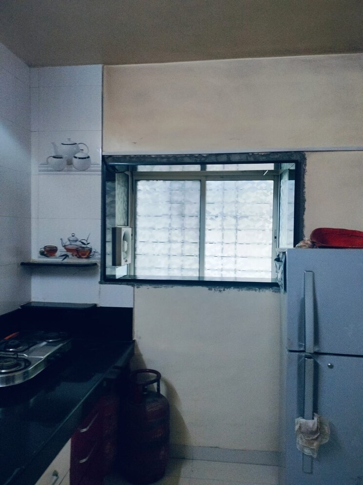 Room, tarangan-apartment 1 Bedroom 650 Sq.Ft. Apartment In Kothrud Pune 9349147
