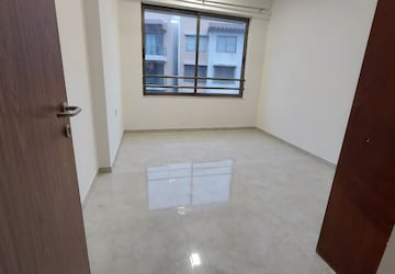 Room in 2 BHK Apartment at Lodha Eternis, Andheri East – for Rent