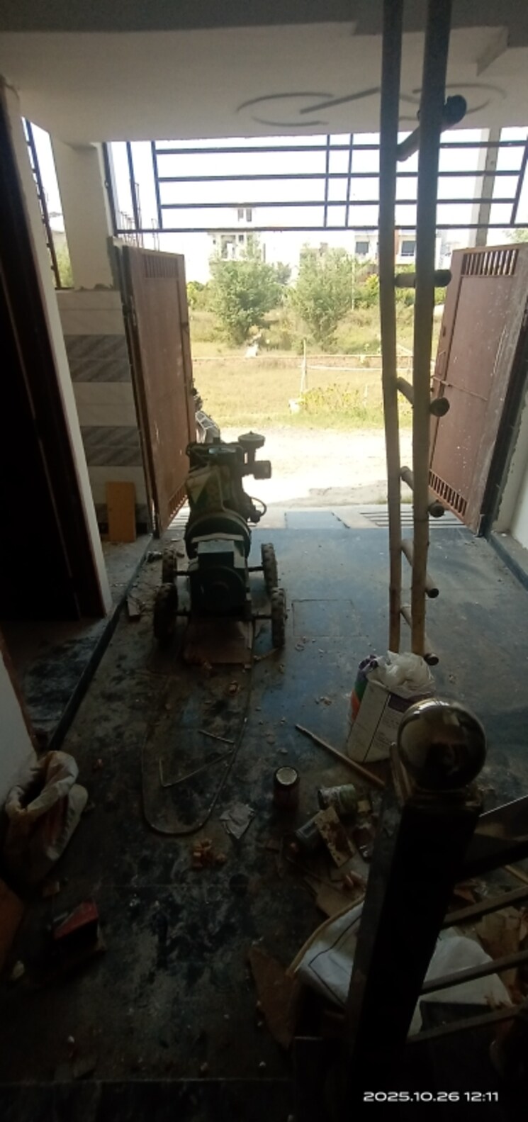 Balcony, ganga nagar 4 Bedroom 95 Sq.Yd. Independent House In Ganga Nagar Meerut 9349150