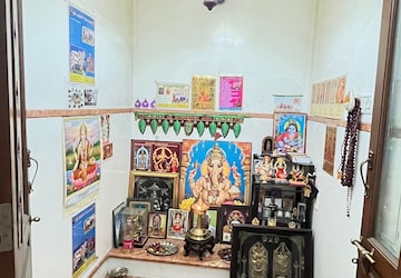 Furnished Amenities in 4 BHK Builder Floor at Hsr Layout – for Rent