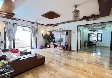 Gym in 4 BHK Builder Floor at Hsr Layout – for Rent