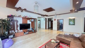 Living Room in 4 BHK Builder Floor at Hsr Layout – for Rent