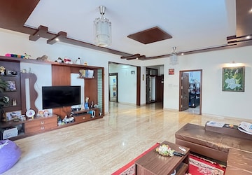 Living Room in 4 BHK Builder Floor at Hsr Layout – for Rent