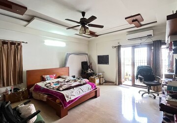 Bedroom in 4 BHK Builder Floor at Hsr Layout – for Rent