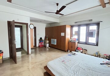 Bedroom in 4 BHK Builder Floor at Hsr Layout – for Rent