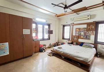 Bedroom in 4 BHK Builder Floor at Hsr Layout – for Rent