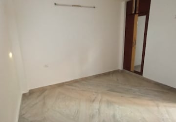 2 BHK Builder Floor For Rent in Shahdara