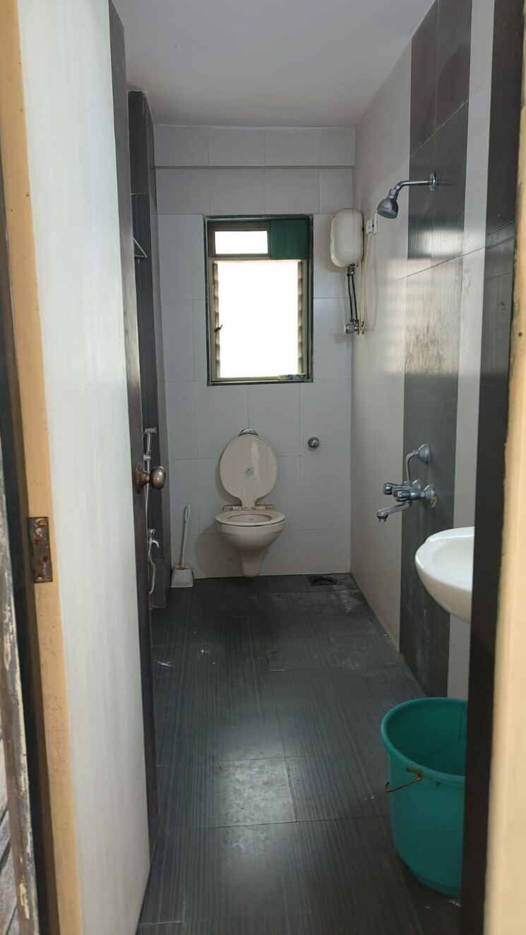 Bathroom, rupali-chs 2 Bedroom 600 Sq.Ft. Apartment In Malad West Mumbai 9349160