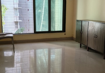 Room in 2 BHK Apartment at Rupali CHS, Malad West – for Rent