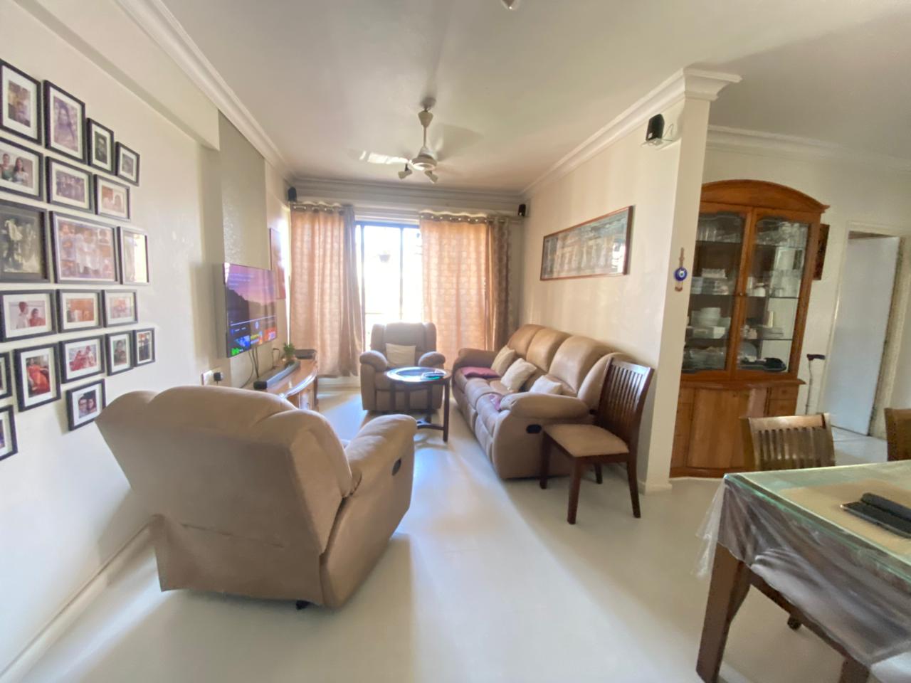 2 BHK Apartment For Rent in Hiranandani Gardens Birchwood