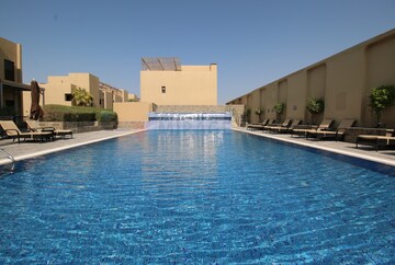 Swimming Pool in 2 BHK Apartment at Platinum Prive, Andheri West – for Rent