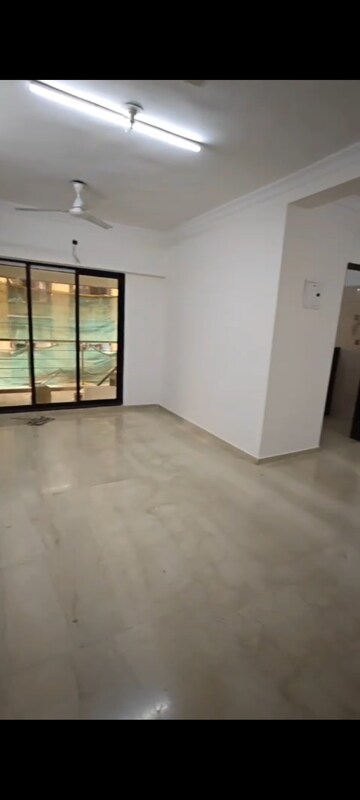 2 BHK Apartment For Rent in MM Spectra, Chembur
