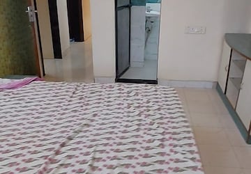 Bedroom in 2 BHK Apartment at Sunrise Apartment Andheri, Andheri West – for Rent