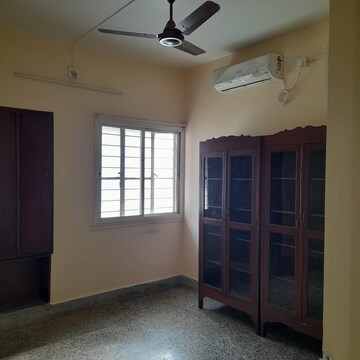 Room in 1 BHK Apartment at Erandavane CHS, Erandwane – for Rent