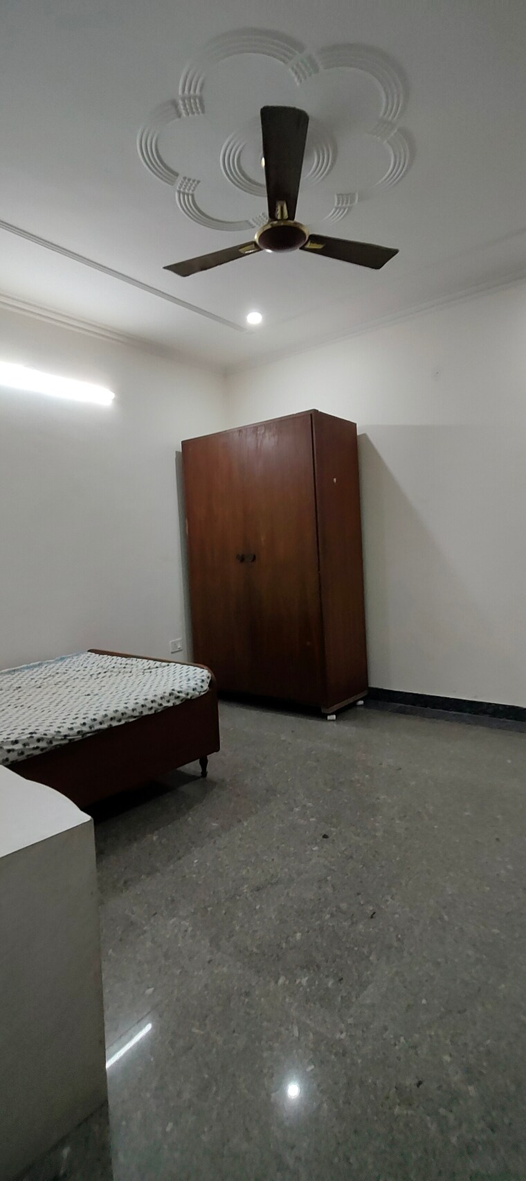 Bedroom, chattarpur 1 RK 500 Sq.Ft. Builder Floor In Chattarpur Delhi 9349238