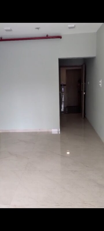Room in 1 BHK Builder Floor at Ufasa Fortune Star, Byculla – for Sale
